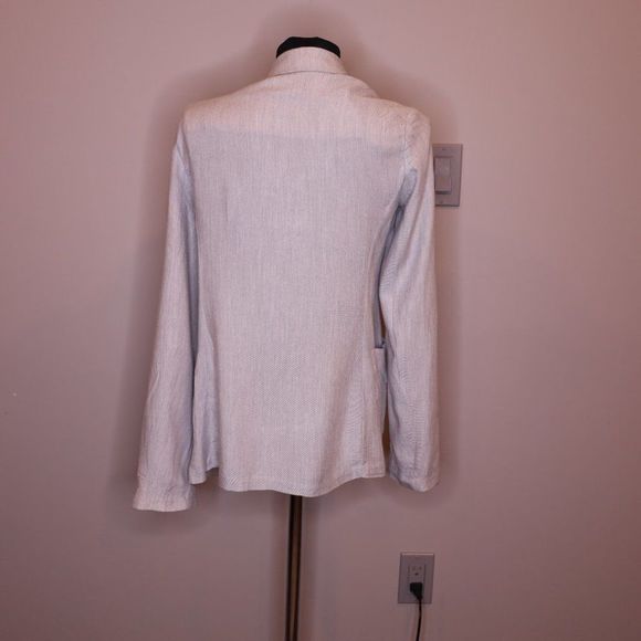 Aritzia Talula Kent Grey Blazer Sz 2 - Picture 3 of 7